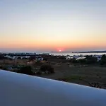 Aigaiou Avra Апартаменты